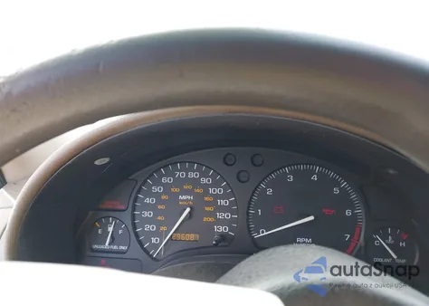 1999 Saturn Sl2 from USA, damaged, VIN 1G8ZK5274XZ339594